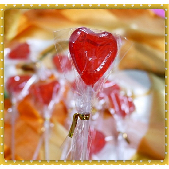甜蜜的愛心棒棒糖蔓越莓口味台灣製(單隻報價)