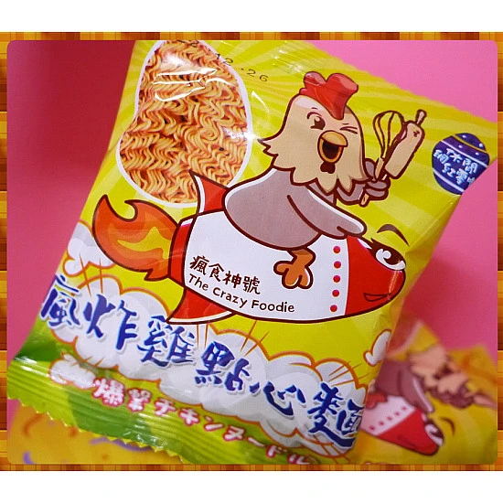 瘋狂炸雞點心麵20包一盒裝(一包16g),炸雞口味 瘋狂炸雞點心麵20包一盒裝(一包16g),炸雞口味