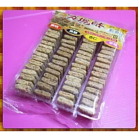 一次給您四種口味的純手工方塊酥300g裝 一次給您四種口味的純手工方塊酥300g裝