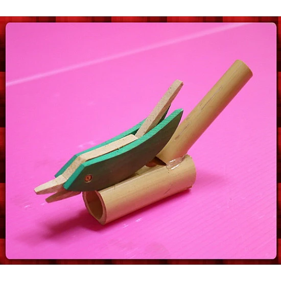 全手工製作的小鳥造型竹笛子(單隻報價)