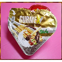 GURMEX愛心盒造型的烤餅乾加榛果巧克力拌醬約40g一組 GURMEX愛心盒造型的烤餅乾加榛果巧克力拌醬約40g一組