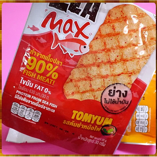 泰國手網燒脆魚片(泰式酸辣味)使用高達90%比例的魚肉 泰國手網燒脆魚片(泰式酸辣味)使用高達90%比例的魚肉